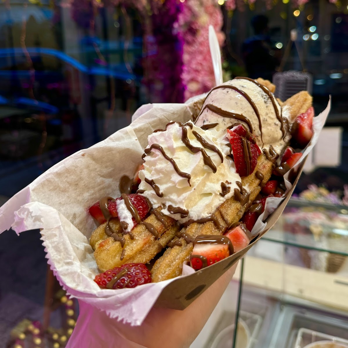 London Ice Cream Shop Photo 5
