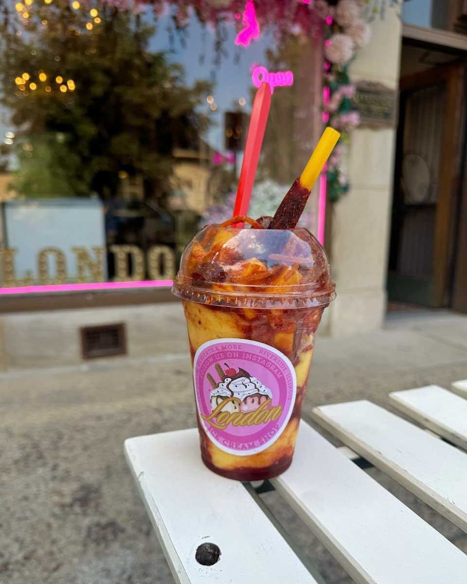 London Ice Cream Shop Photo 8