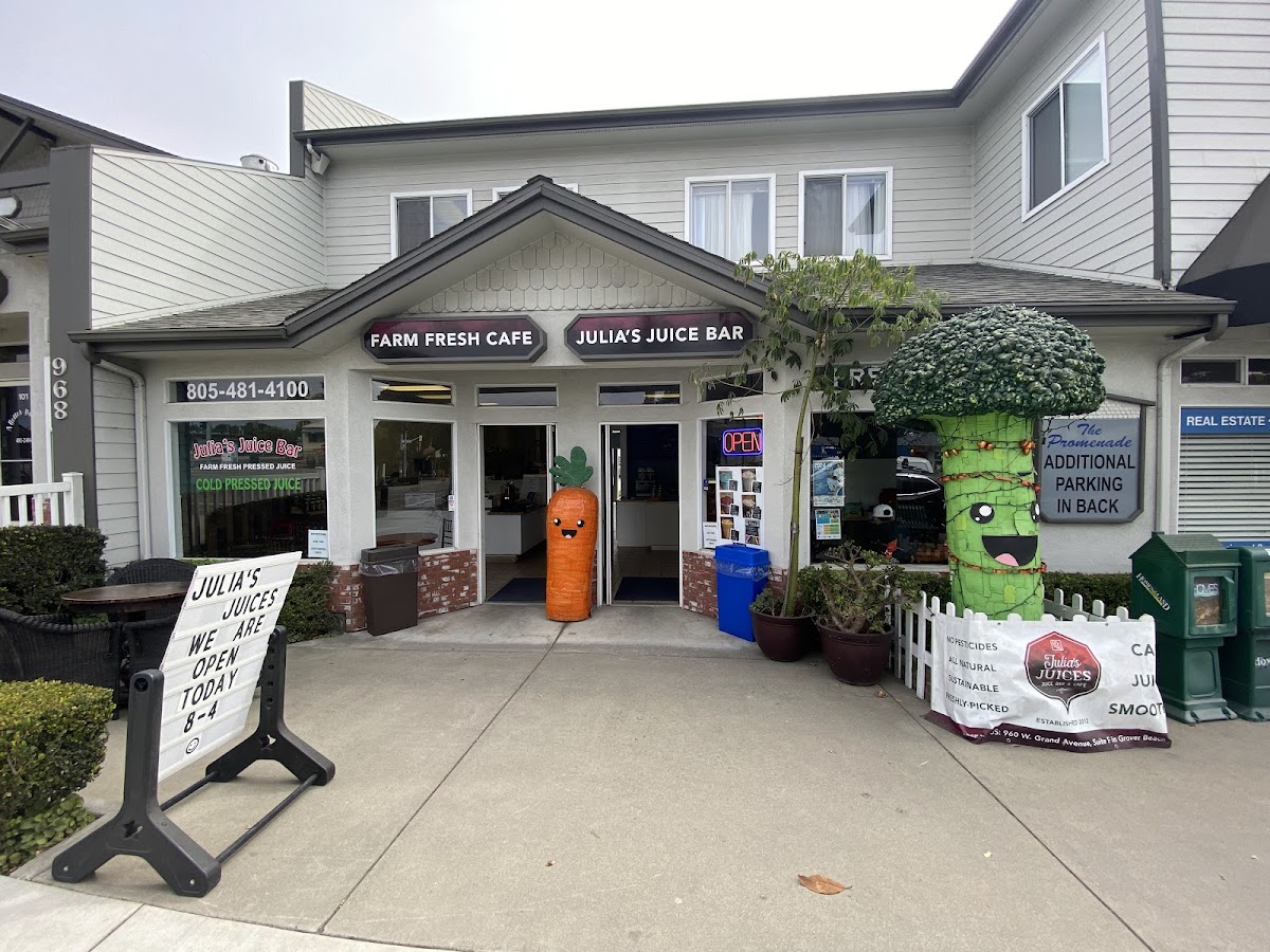 Julia's Juice Bar Photo 4