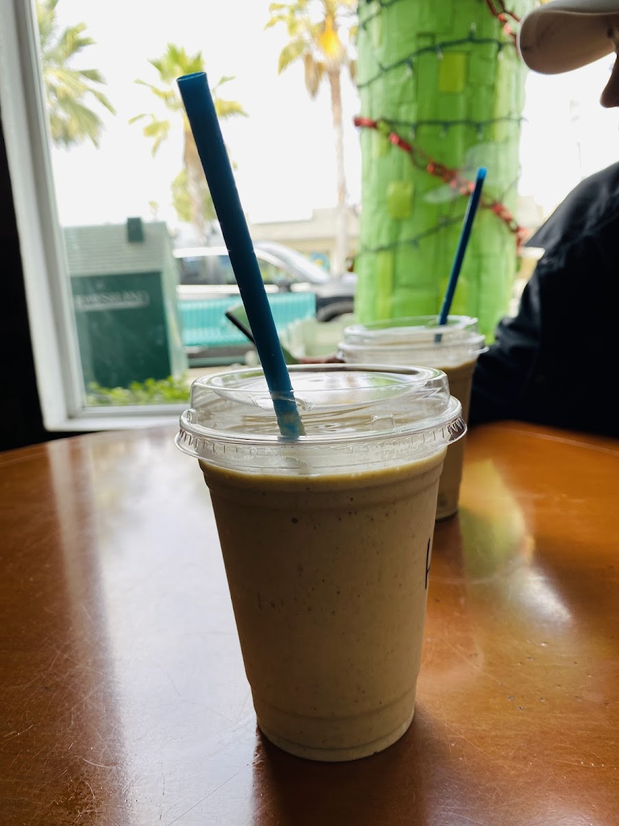 Julia's Juice Bar Photo 8