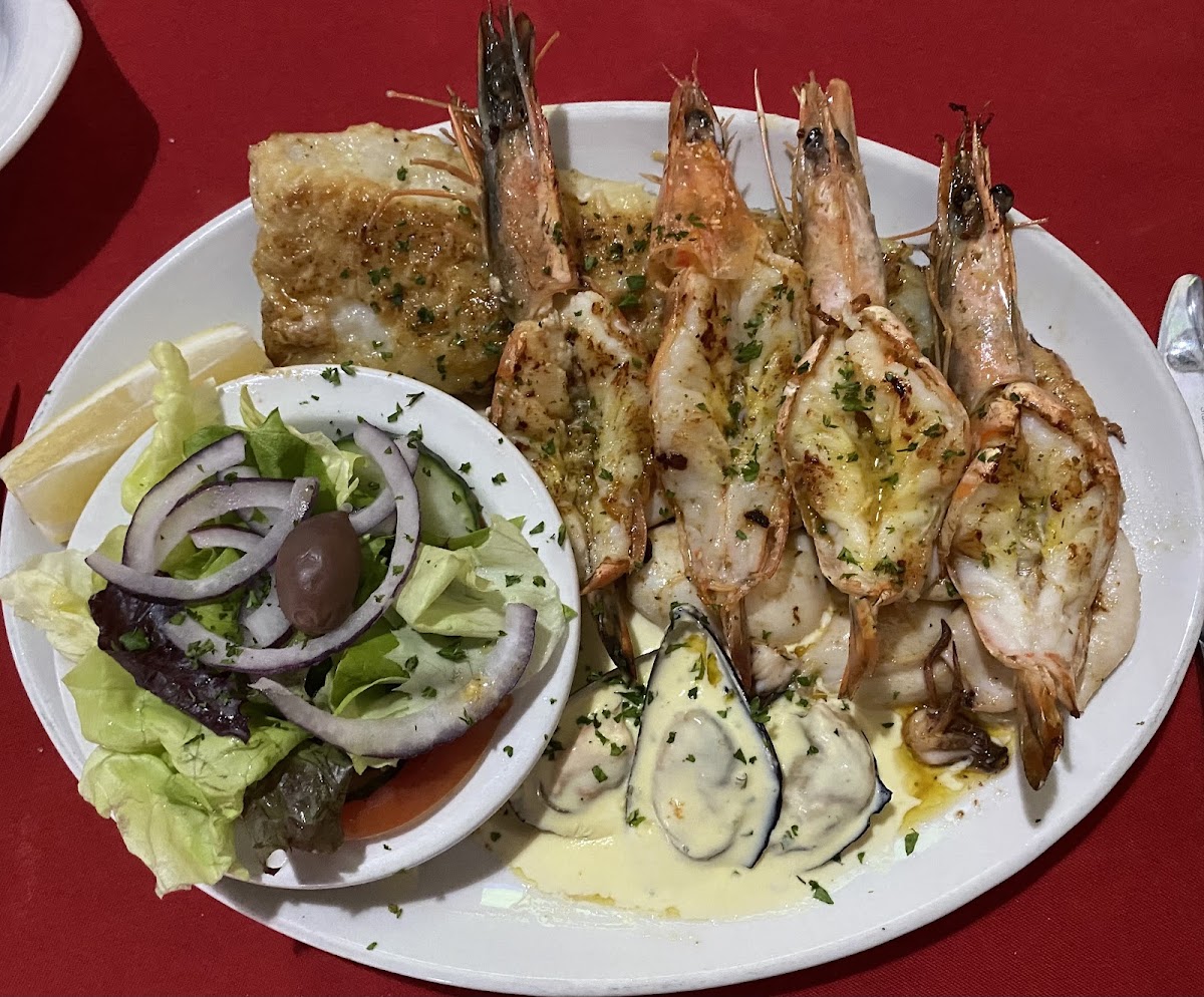 Casa d' tia Portuguese restaurant Photo 3