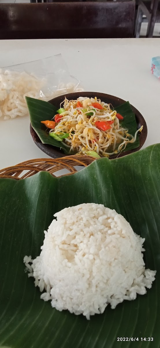 Warung Wiji Lombok Temanggung Photo 7