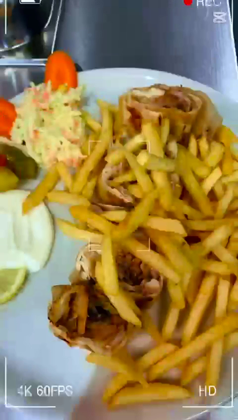 مطعم التوأم /Twins Restaurant Photo 2