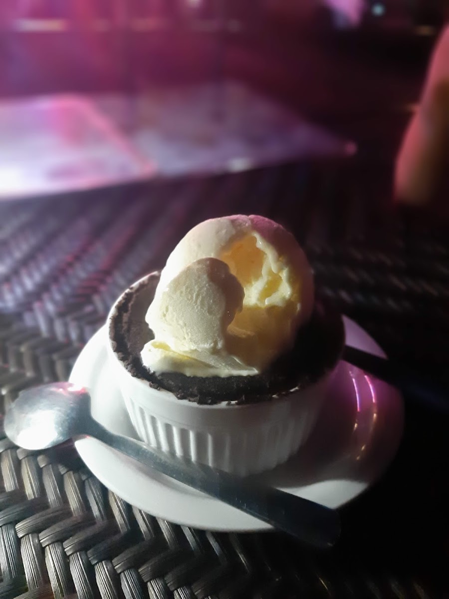 Mr. A Bar & Restaurant Photo 8