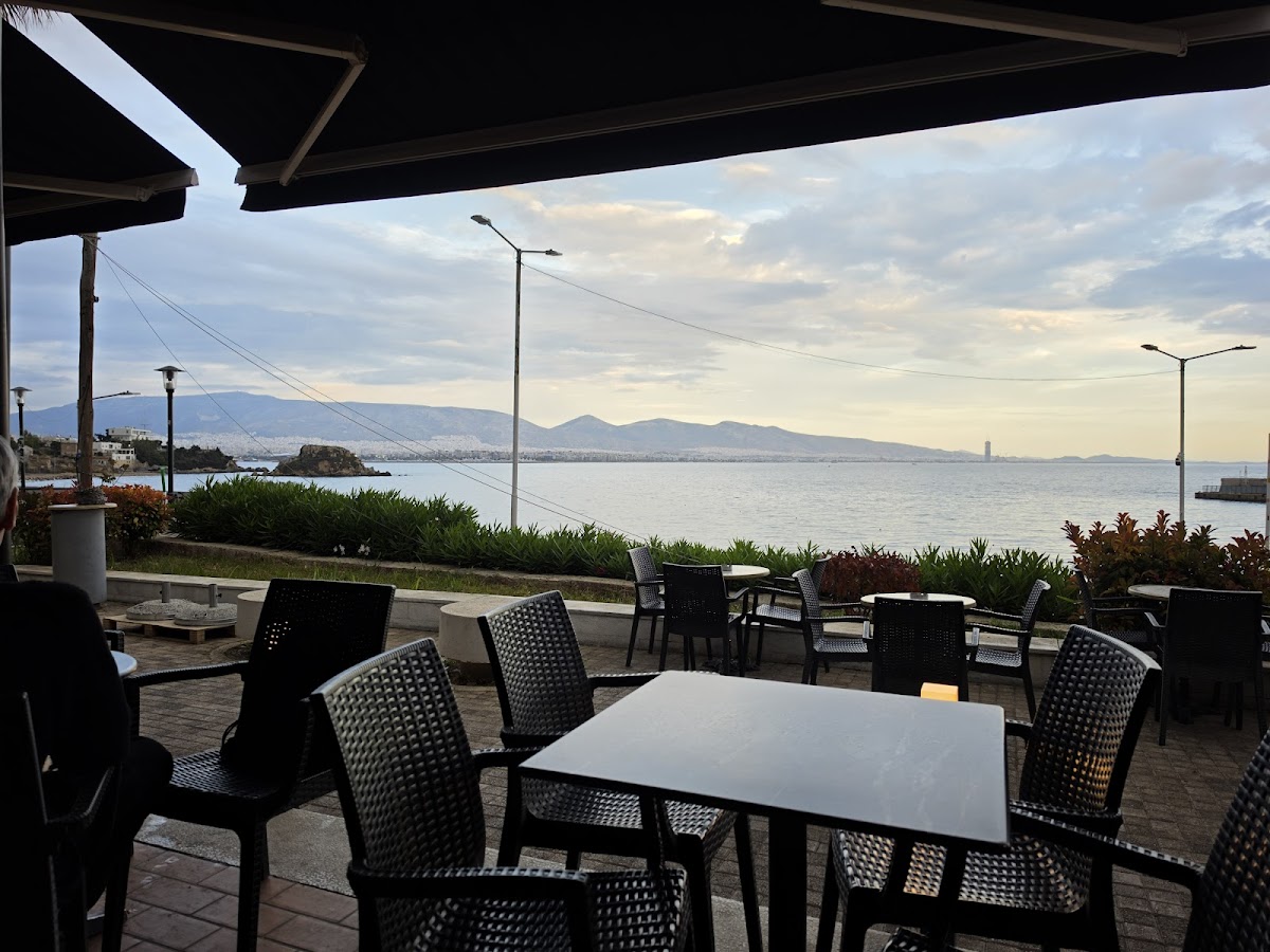 Bouboulina cafe Photo 3