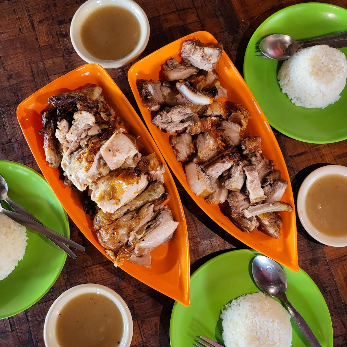 Robia & Arby Lechon Photo 7