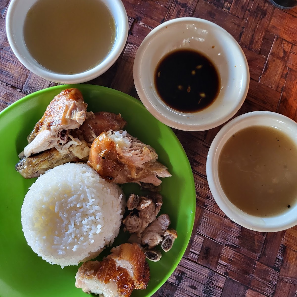 Robia & Arby Lechon Photo 9