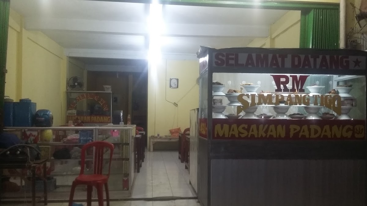 Rumah Makan Padang Simpang Tigo