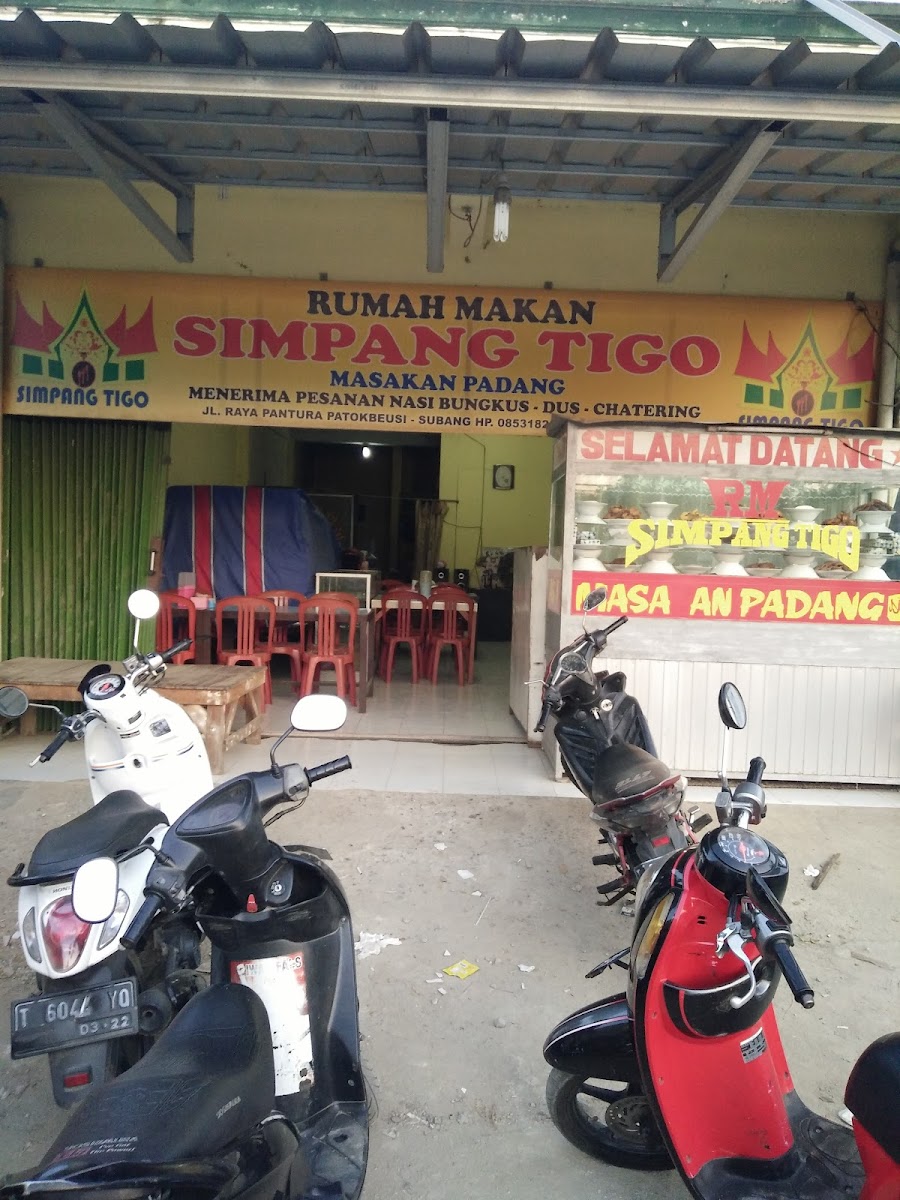 Rumah Makan Padang Simpang Tigo Photo 3