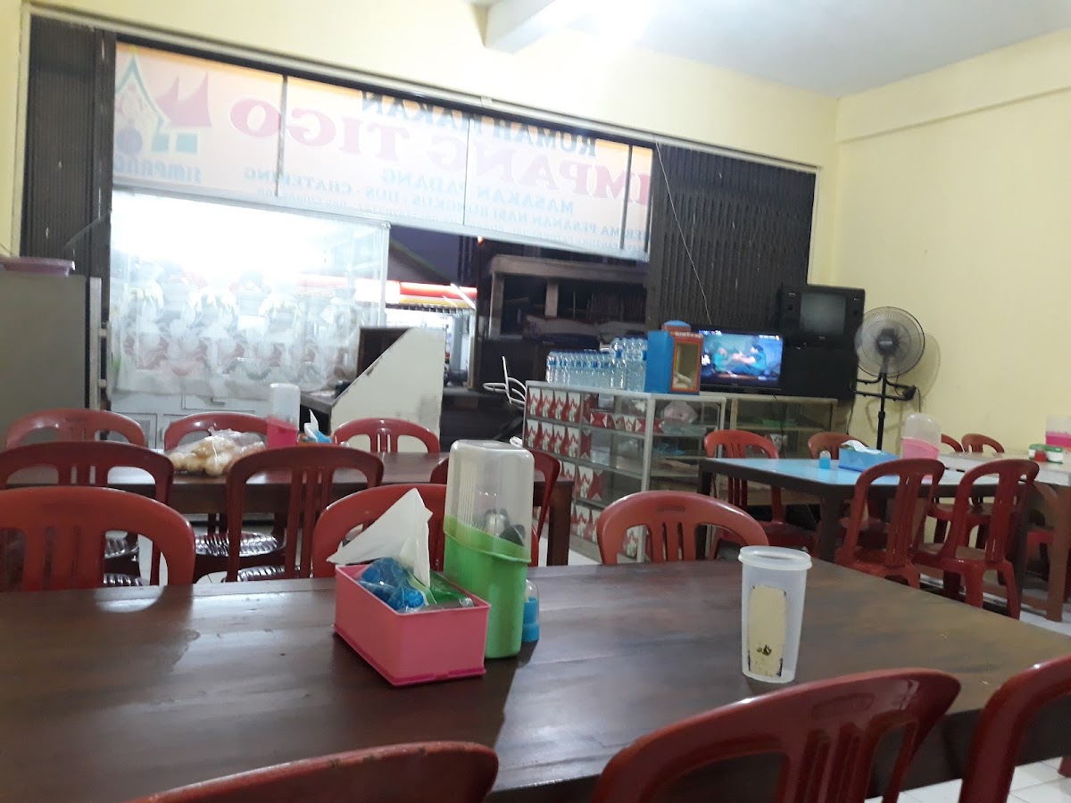 Rumah Makan Padang Simpang Tigo Photo 6