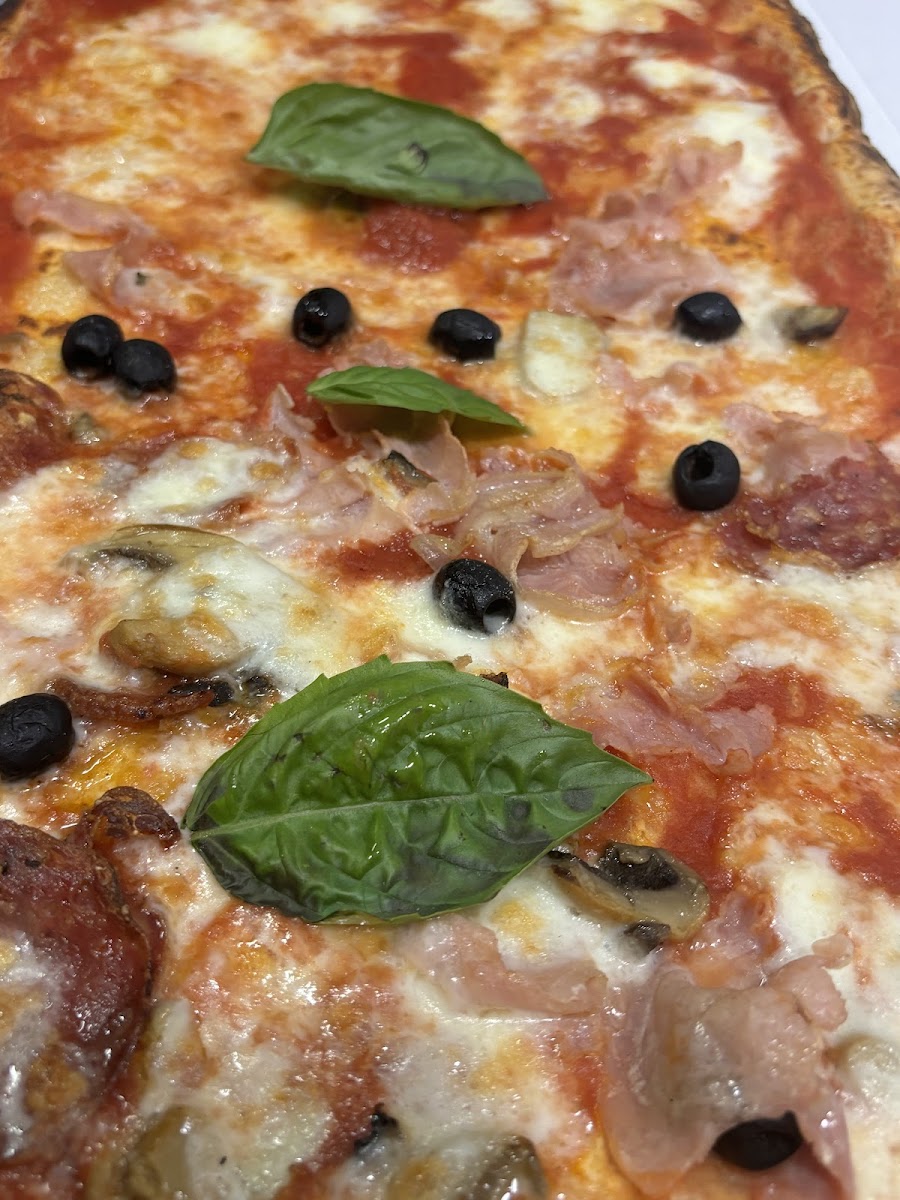 La pizzaiola Photo 9
