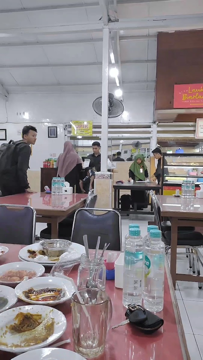 Warung Padang UPIK @ Bhayangkara Photo 2