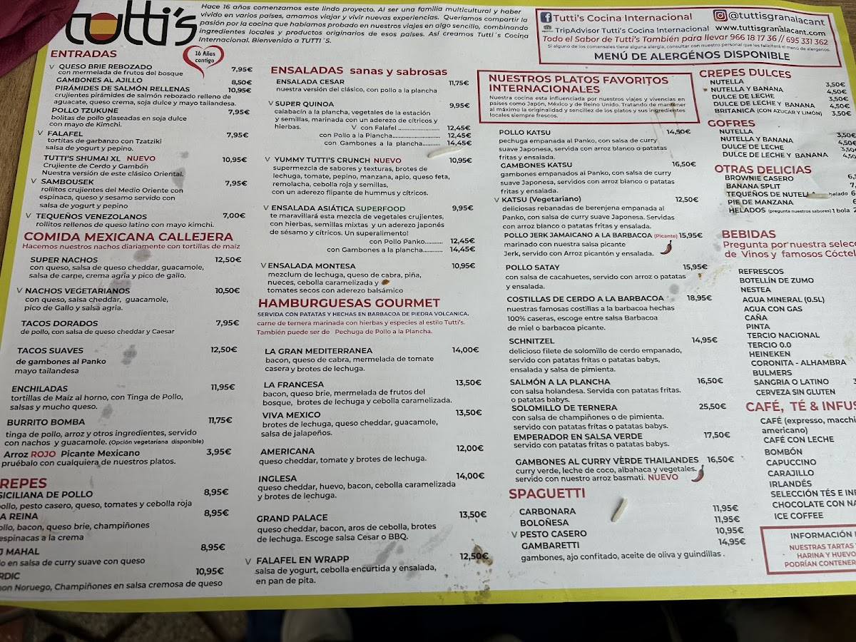 tutti's comida internacional Photo Menu 1