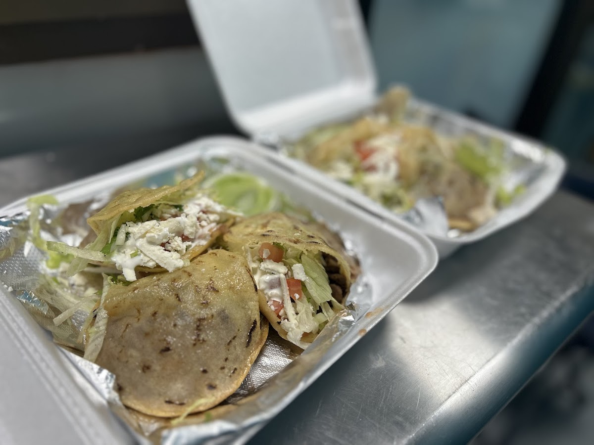 La Sabrosa Tacos Y Mas #2 Photo 6