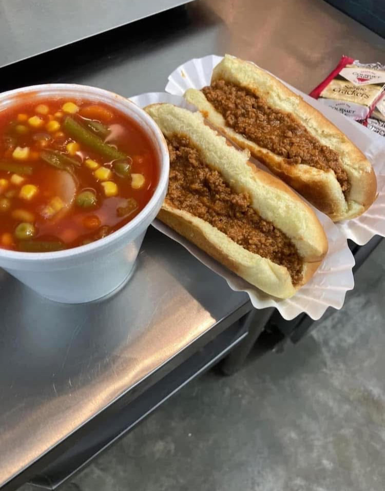 Fletcher's Roadside Grill Photo 9