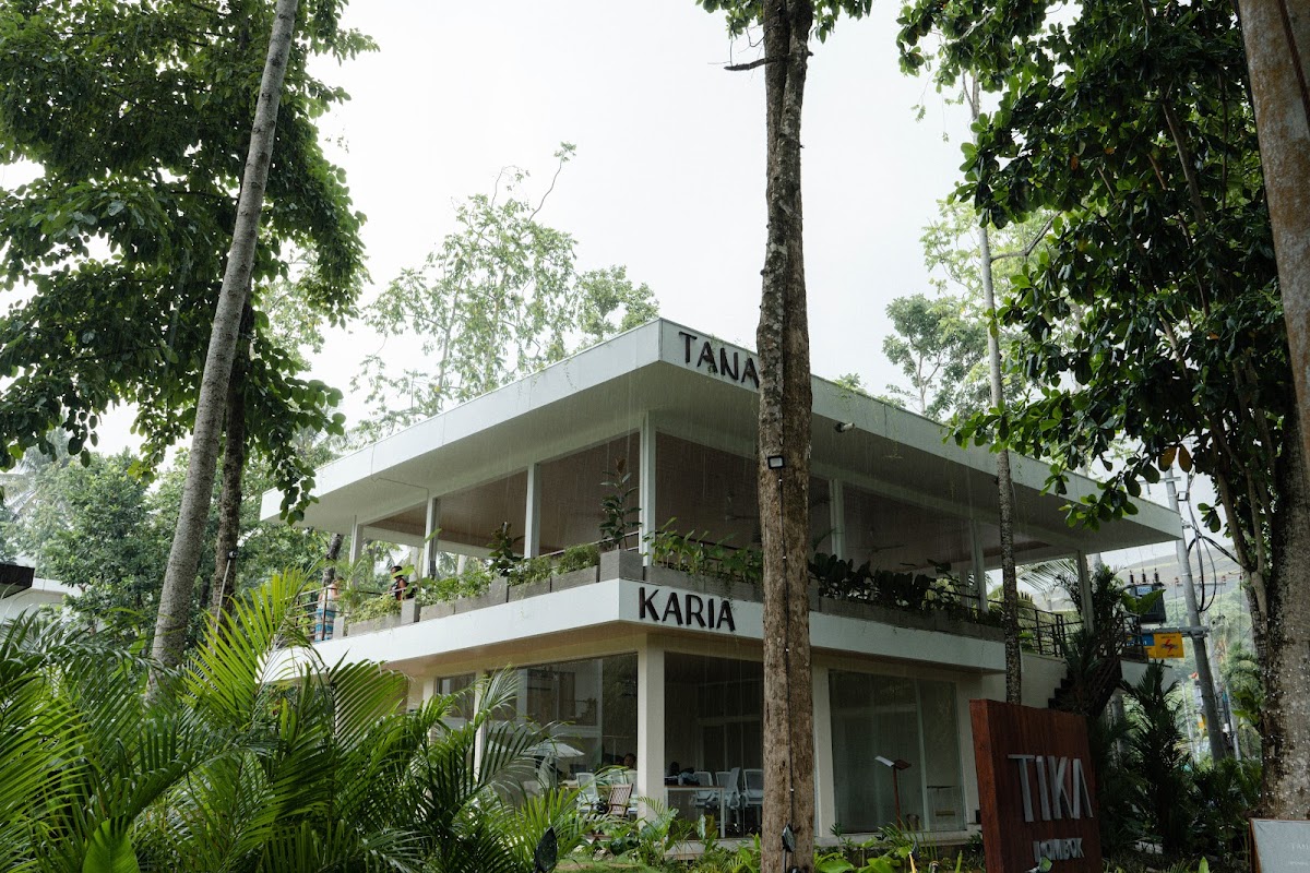 TANAH Restaurant Photo 4