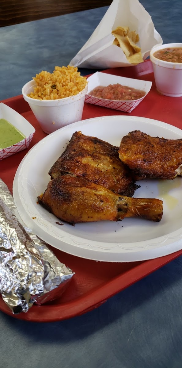 Pollo Palenque San Bernardo Photo 6