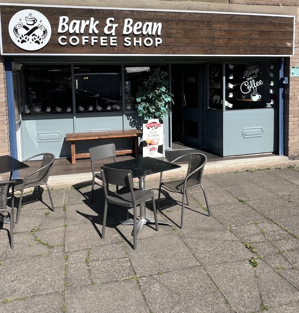 Bark & Bean Coffee Shop
