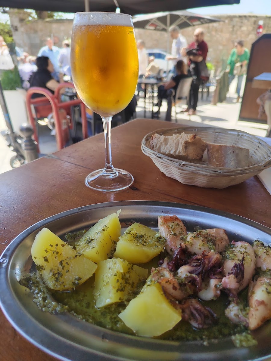 Taberna del Chipirón Photo 4