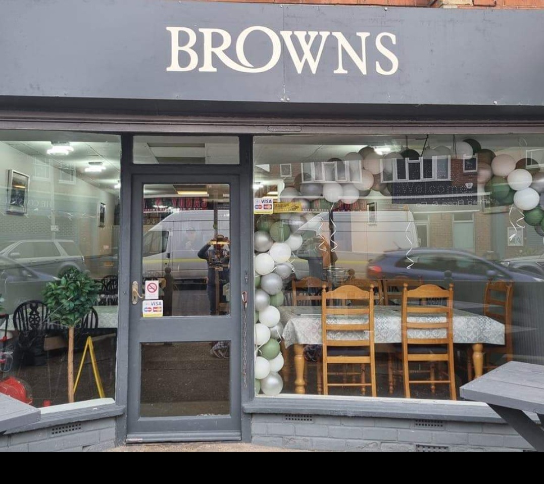 Brown's café