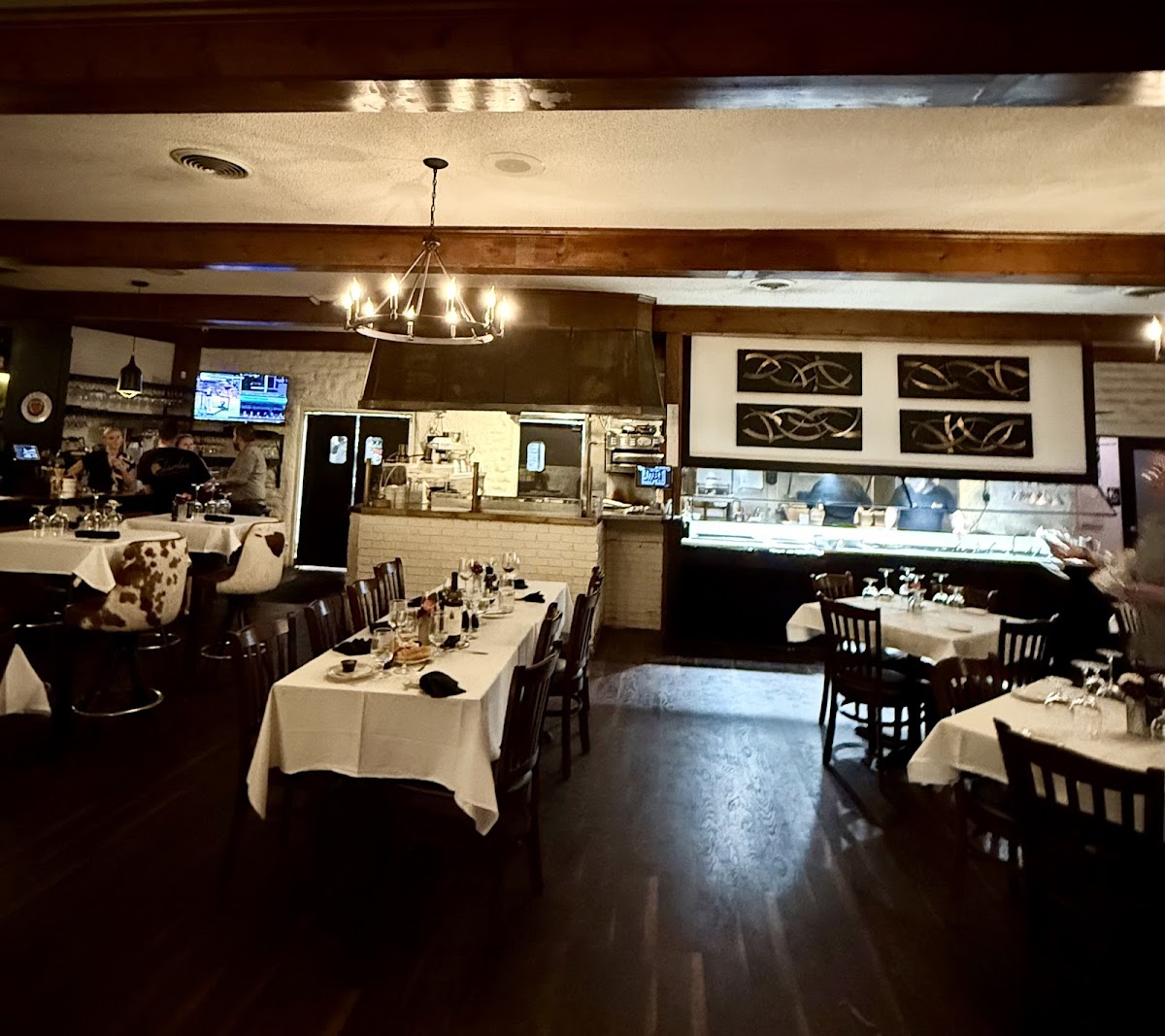 Charolais Steakhouse Photo 4