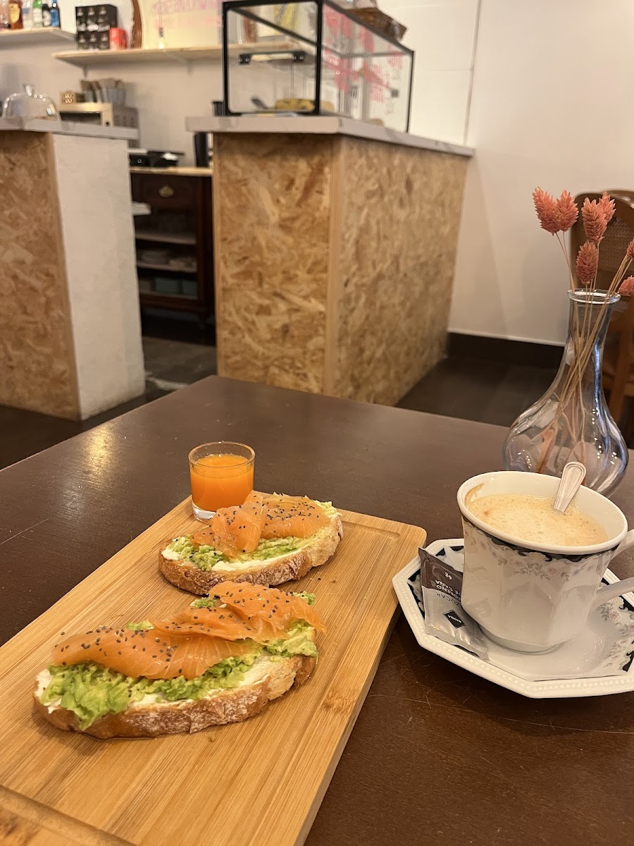 The Coffee Time Photo 7