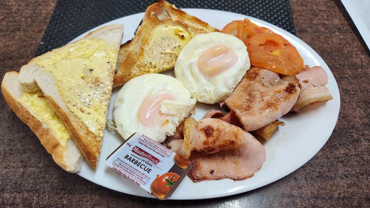Fisho's Hot Bake & Takeaway Photo 5