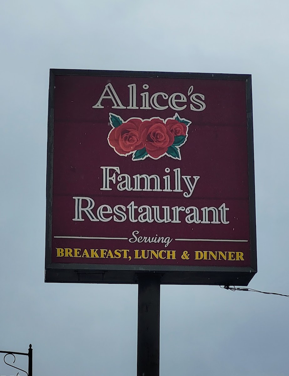 Alice's Family Restaurant Photo 4
