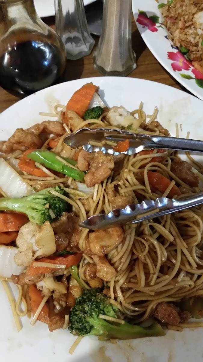 Ming Inn Chinese Restaurant Photo 10