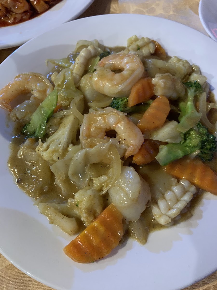 Ming Inn Chinese Restaurant Photo 3