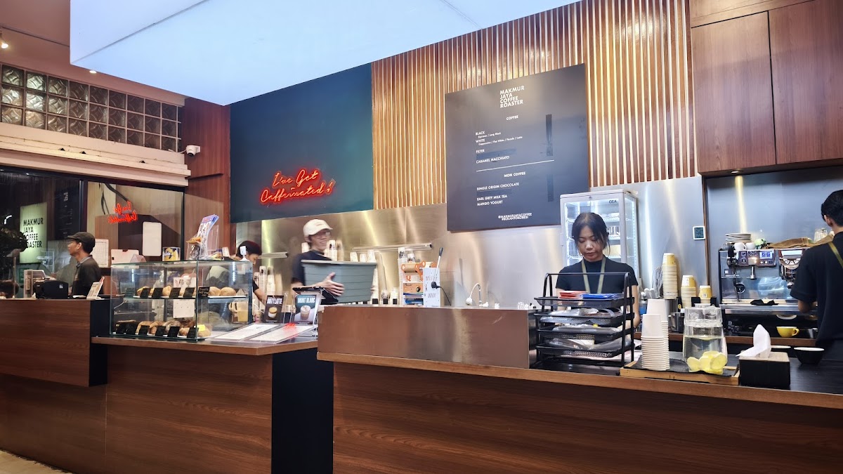 Makmur Jaya Coffee Roasters - Lengkong Besar