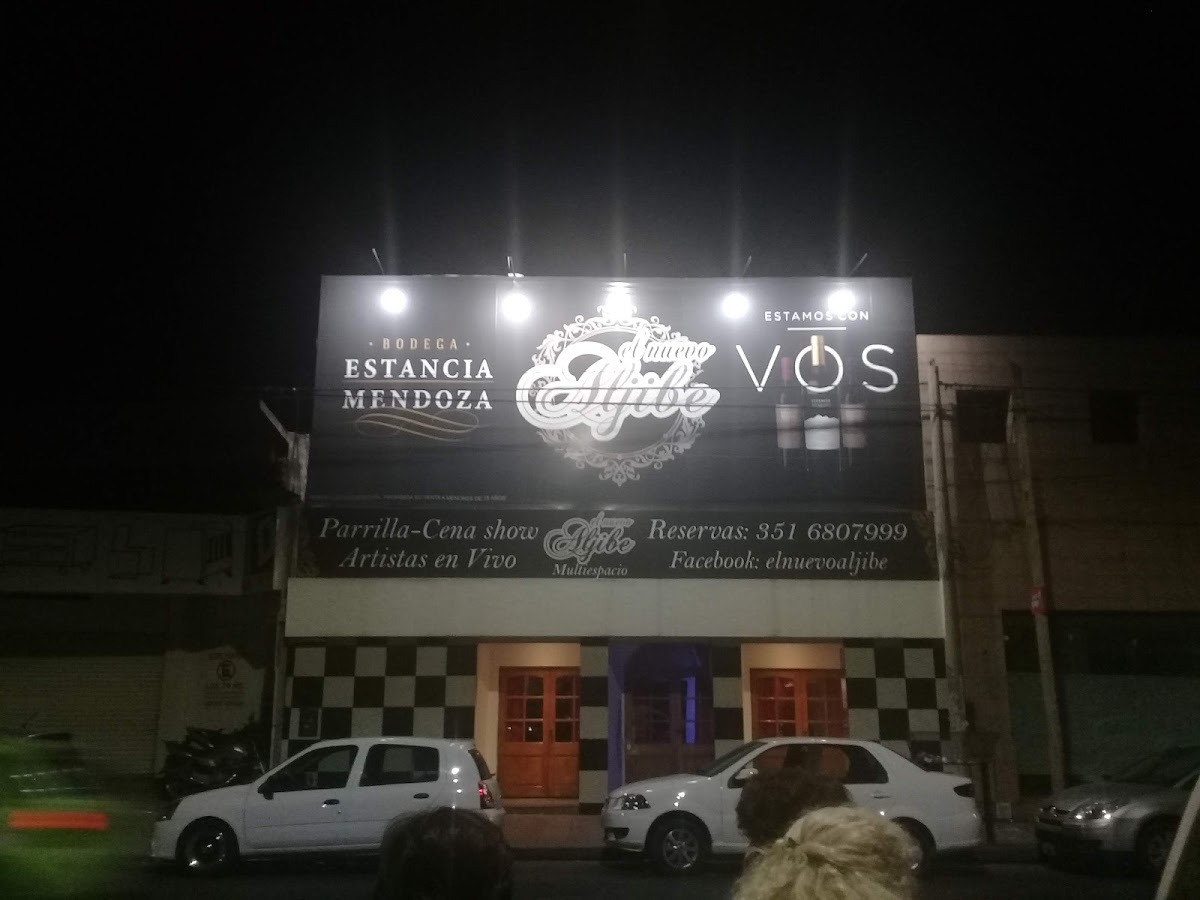 El Aljibe Parrilla Bar