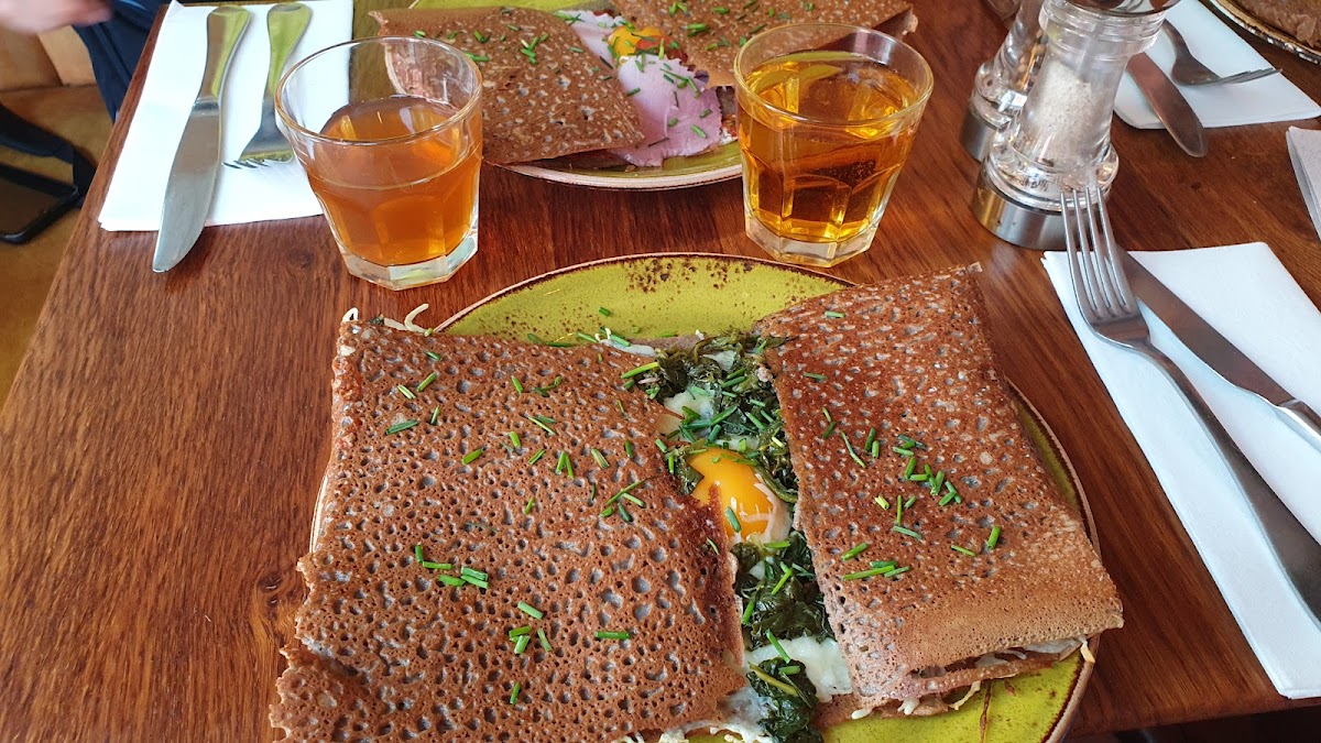 21 Martorell Creperie Photo 6