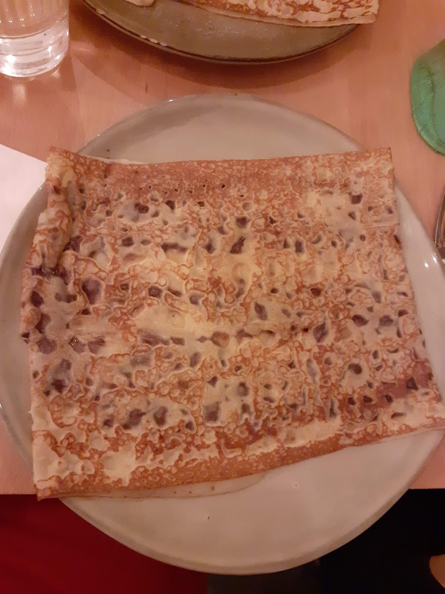 21 Martorell Creperie Photo 8