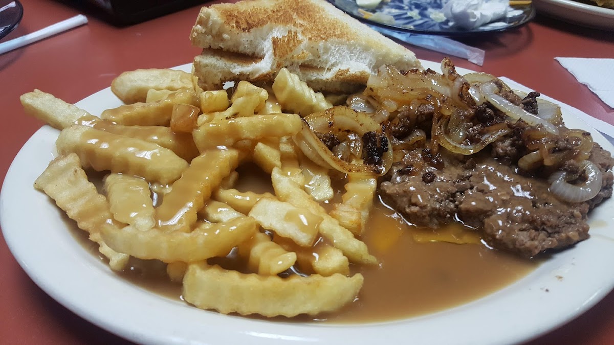 Farplace Family Restaurant Photo 9