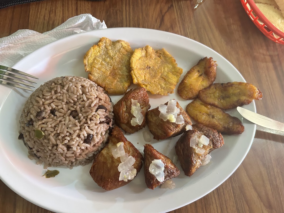 Restaurante Sabor y Son Photo 2