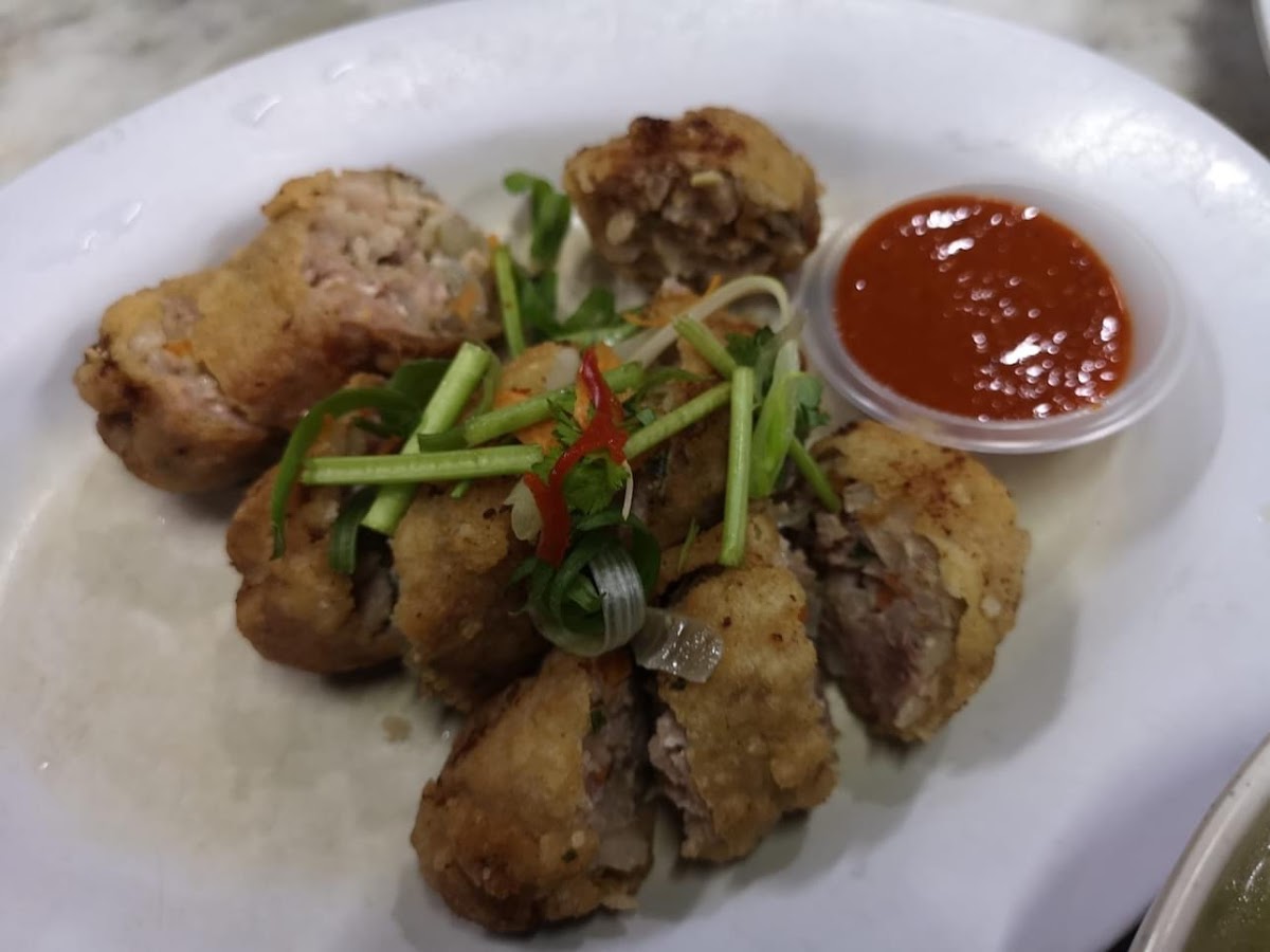 Hoong Tho Restaurant Photo 10