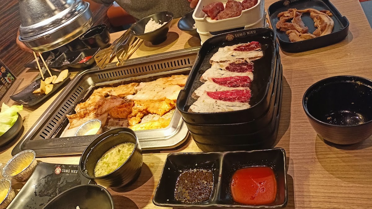 Sumo Niku - Ayala Malls Central Bloc Branch Photo 8