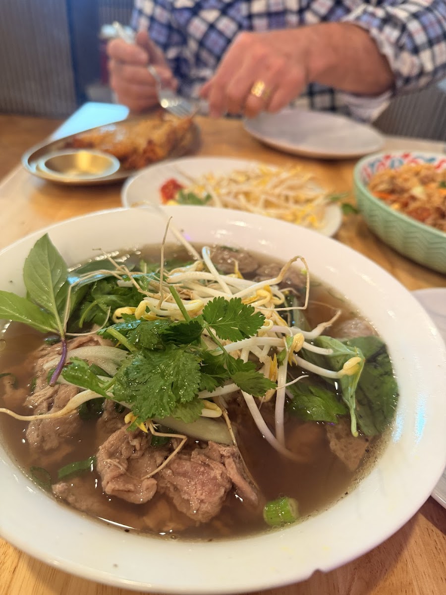 Saigon Times - Vietnamese Restaurant Photo 5