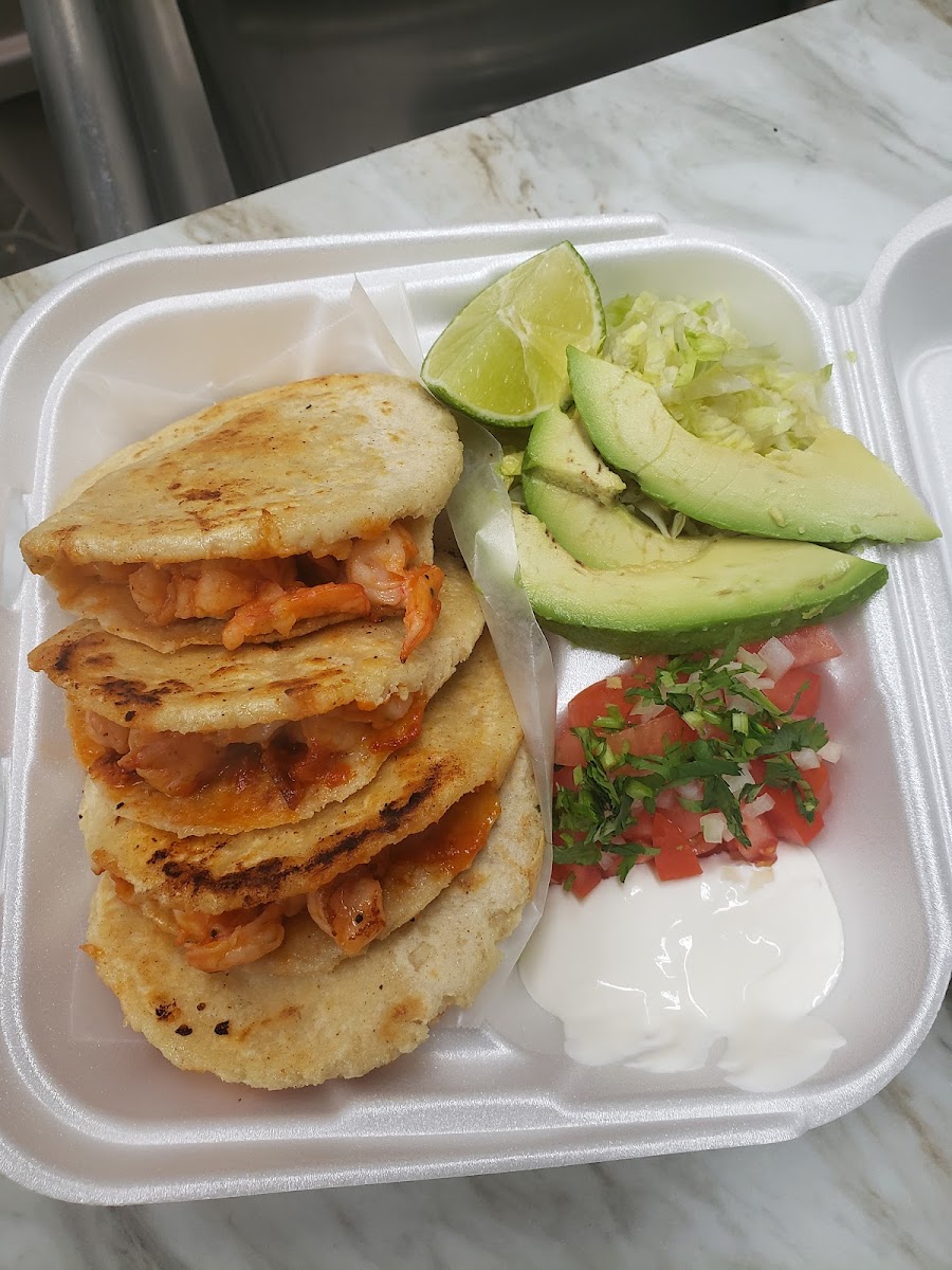 Tacos & Mariscos Las Olivas Photo 4