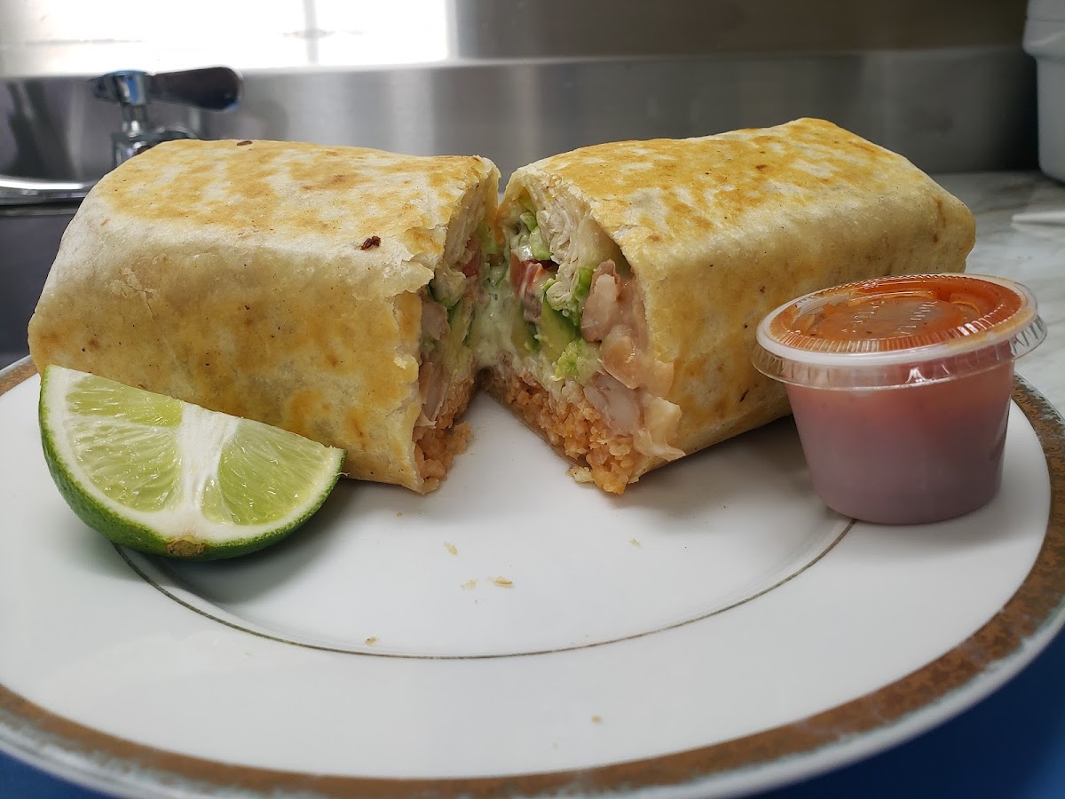 Tacos & Mariscos Las Olivas Photo 5