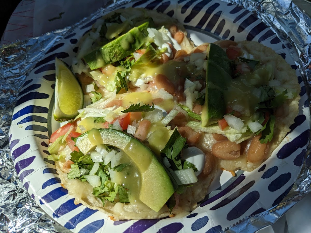 Tacos & Mariscos Las Olivas Photo 6
