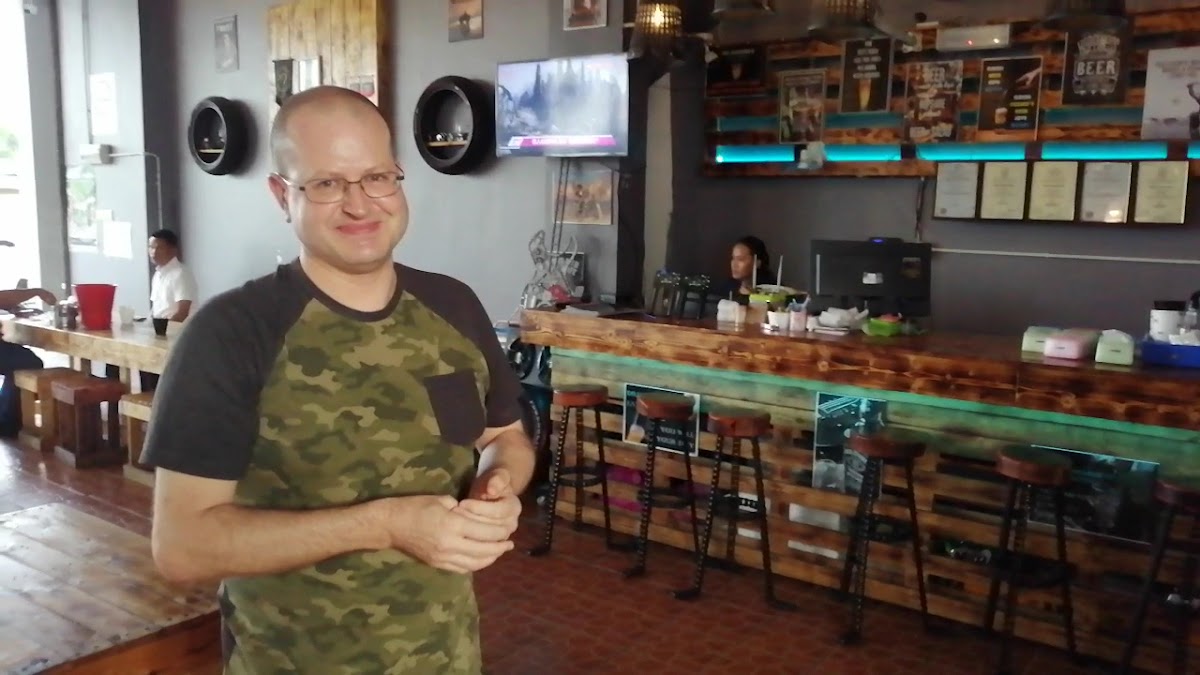 ApeQ's Grill Photo 2