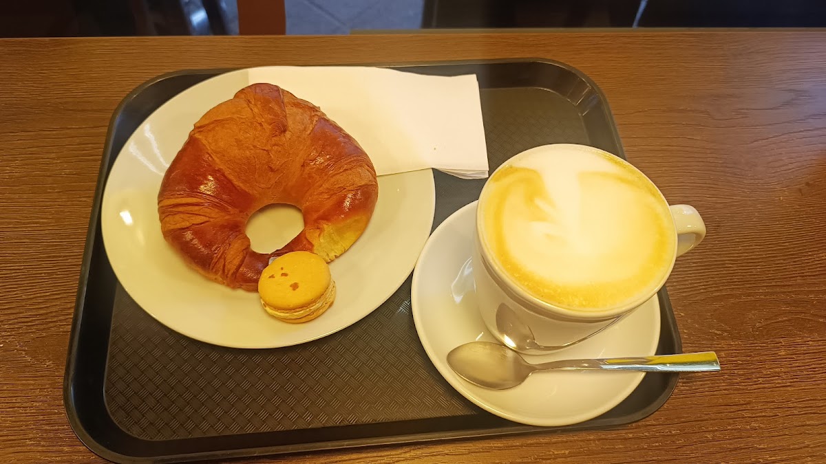 Moha Kaffee-Rösterei P3 8-9 Photo 5