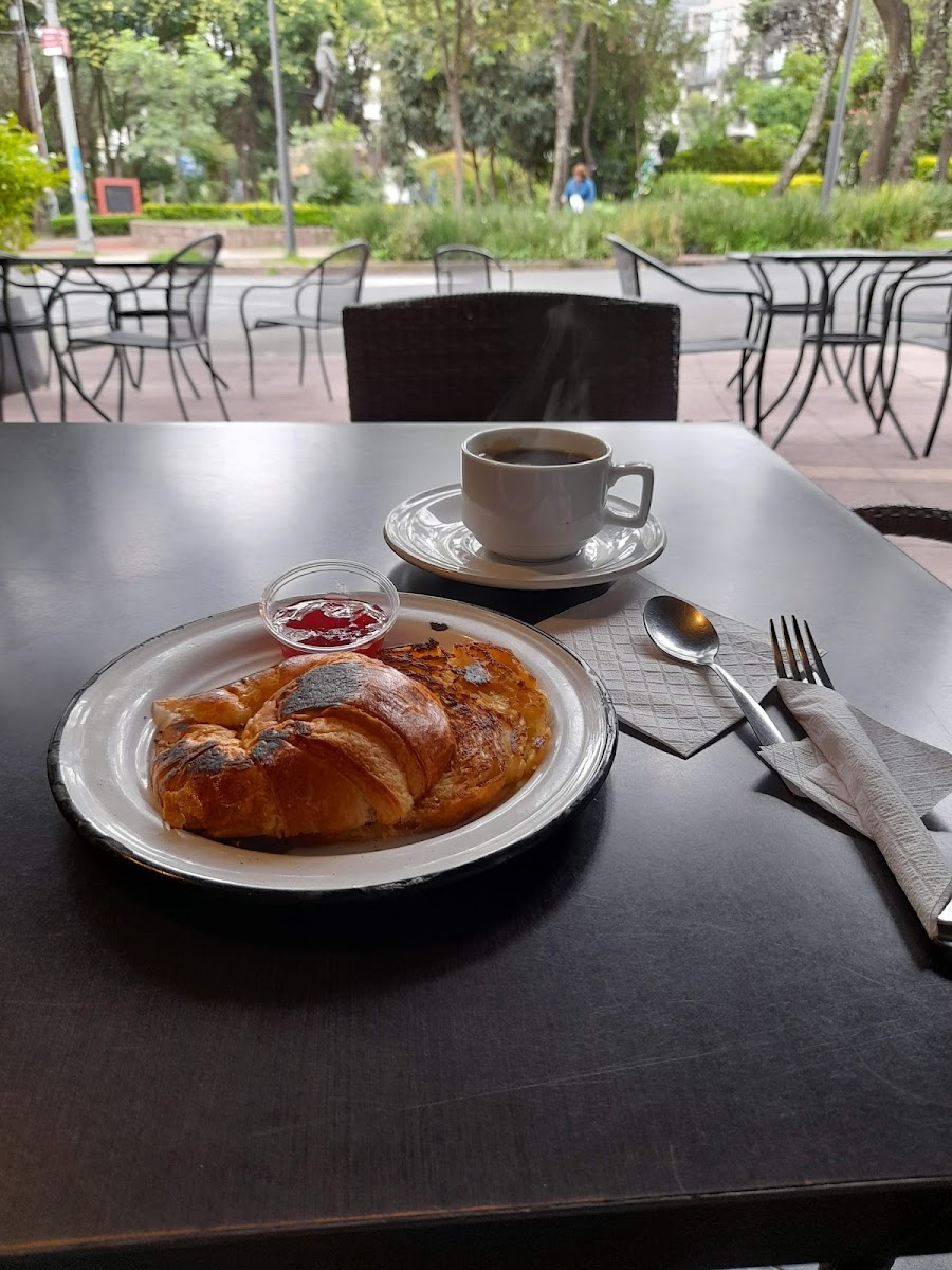 South Cafe Photo 10