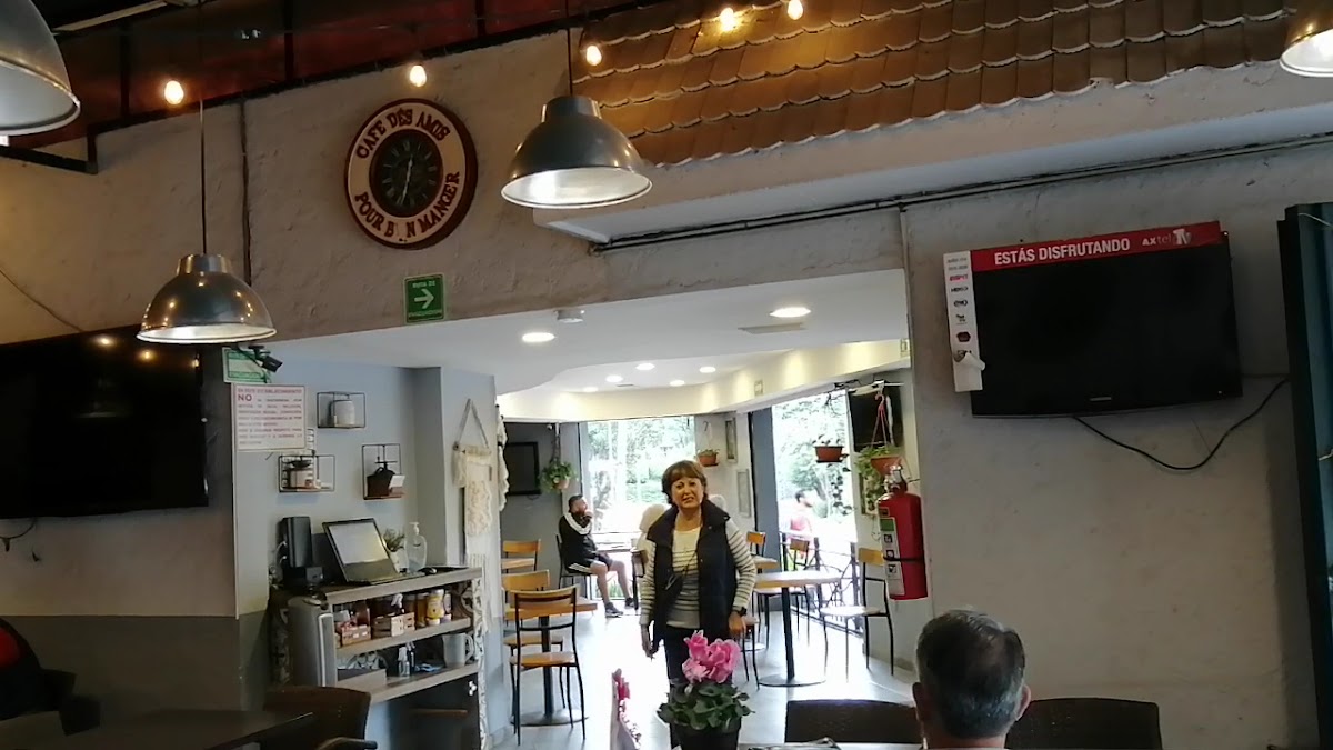 South Cafe Photo 2