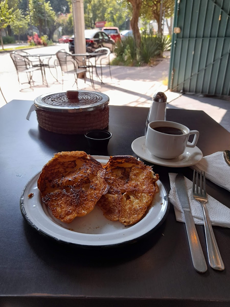 South Cafe Photo 6