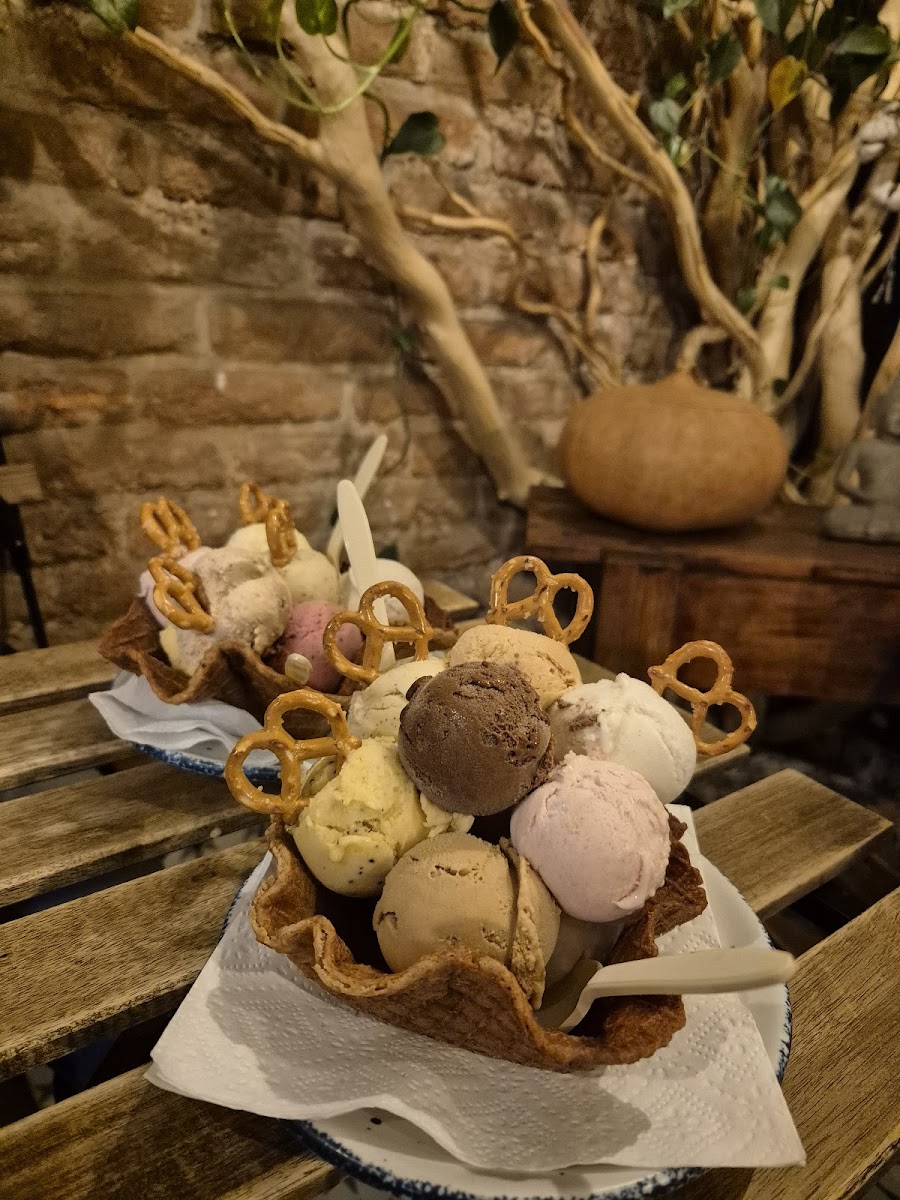 Helado Bonito Photo 4