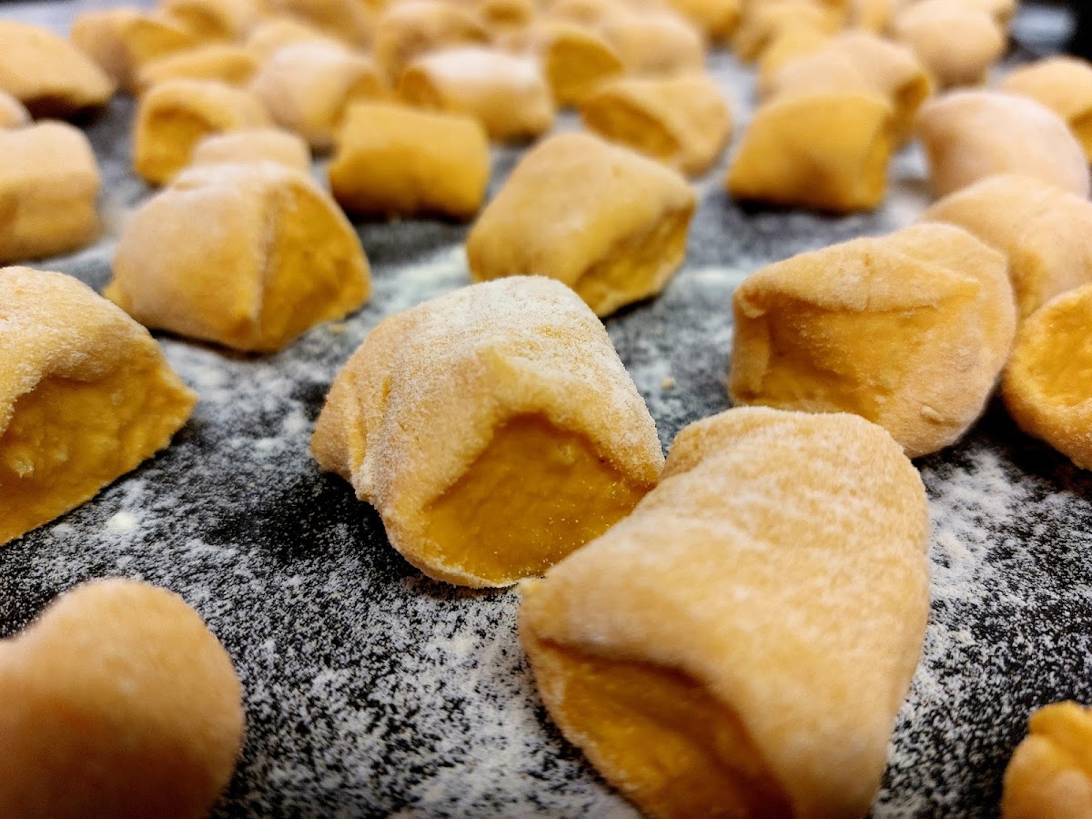 Mani in Pasta Photo 2