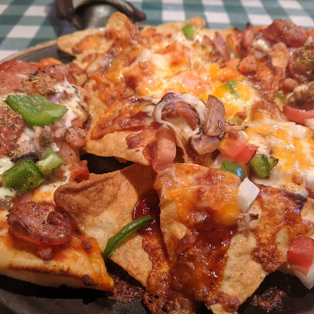 Pizza Nachos Duo